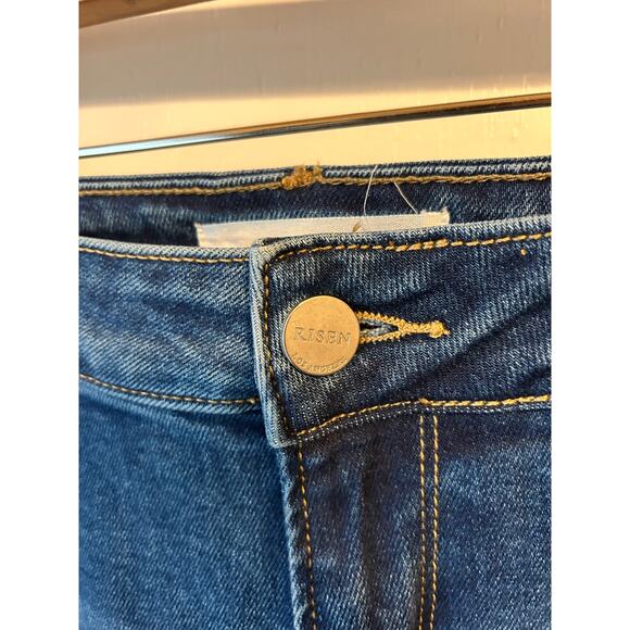Risen Dark Washed Bootcut Jeans Inseam 32 Western Raw Hem - Picture 3 of 7